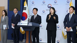 김영훈 노동장관 "메가특구 노동 특례 도입 위한 사회적 대화 제안"