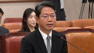 "문과라 치료제 성능 몰라"&hellip;"사적 로비에 이용"
