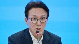 김민석 "용혜인 보며 진보세력 취약 현실 직시"&hellip;교섭단체 기준 완화 제안