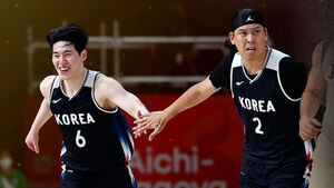 '완전체' 남자농구대표팀, '최다 득점'으로 가볍게 4강행