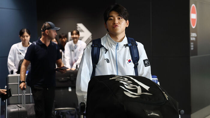 2026 Aichi-Nagoya Asian Games South Korean national baseball team player Kim Do-young arrives at Chubu Centrair International Airport in Japan on the 18th. (Photo: Yonhap News)