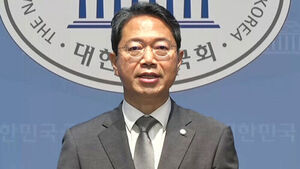 대통령 회견 하루만에 사퇴&hellip;"'한동훈 사태'는 끝까지"