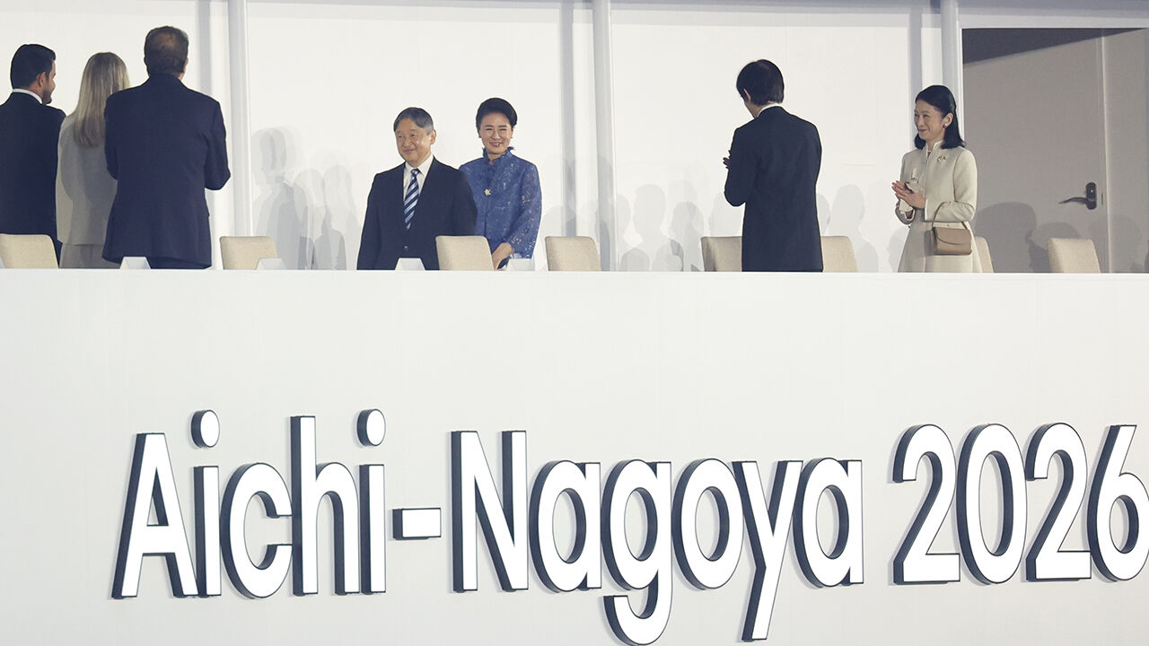 Opening ceremony of the 2026 Aichi-Nagoya Asian Games held at the Mizuho Park Athletics Stadium in Nagoya, Japan, on the 19th. Japanese Emperor Naruhito and Empress are entering.