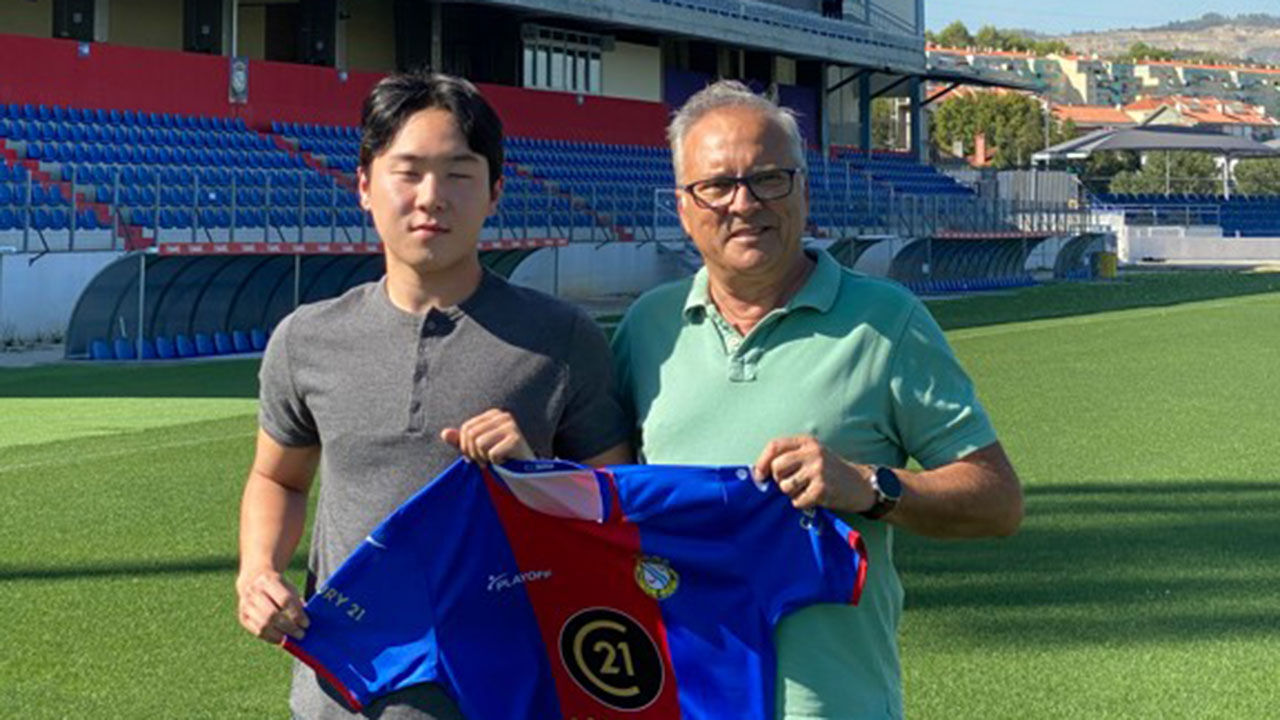 부경고SC 출신 미드필더 최정원, 포르투갈 프로축구 알베르카 입단