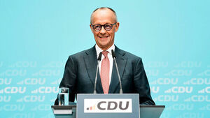 Embattled German Chancellor Says "Thank You for Maintaining Coalition," Attacks Left Party