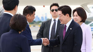 President Lee Arrives in New York, Begins Tour of US and Mexico for UN General Assembly