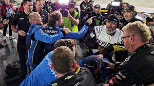 Punches Thrown in a Brawl... What Happened at a Famous Car Racing Event