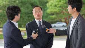 Acting Prosecutor General Says Review Needed on Fact-Finding Results Regarding Withdrawal of Indictment Against President Lee