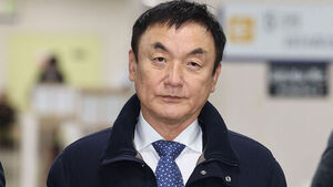 검찰, '6억 원대 세금 포탈' 도이치모터스 권오수 회장 부부 기소