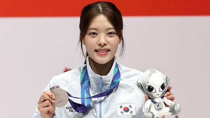 국제대회 개인전 입상 없던 박지희, 여자 플뢰레 '새 희망'