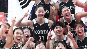 여자 농구도 일본 꺾고 금메달&hellip;12년 만에 '남녀 동반 우승'