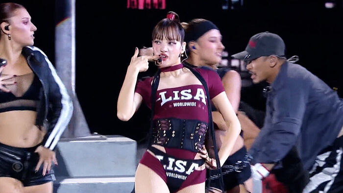 리사, 미 MTV VMA '베스트 팝' 수상&hellip;BTS, 베스트K팝 등 3개 부문 수상