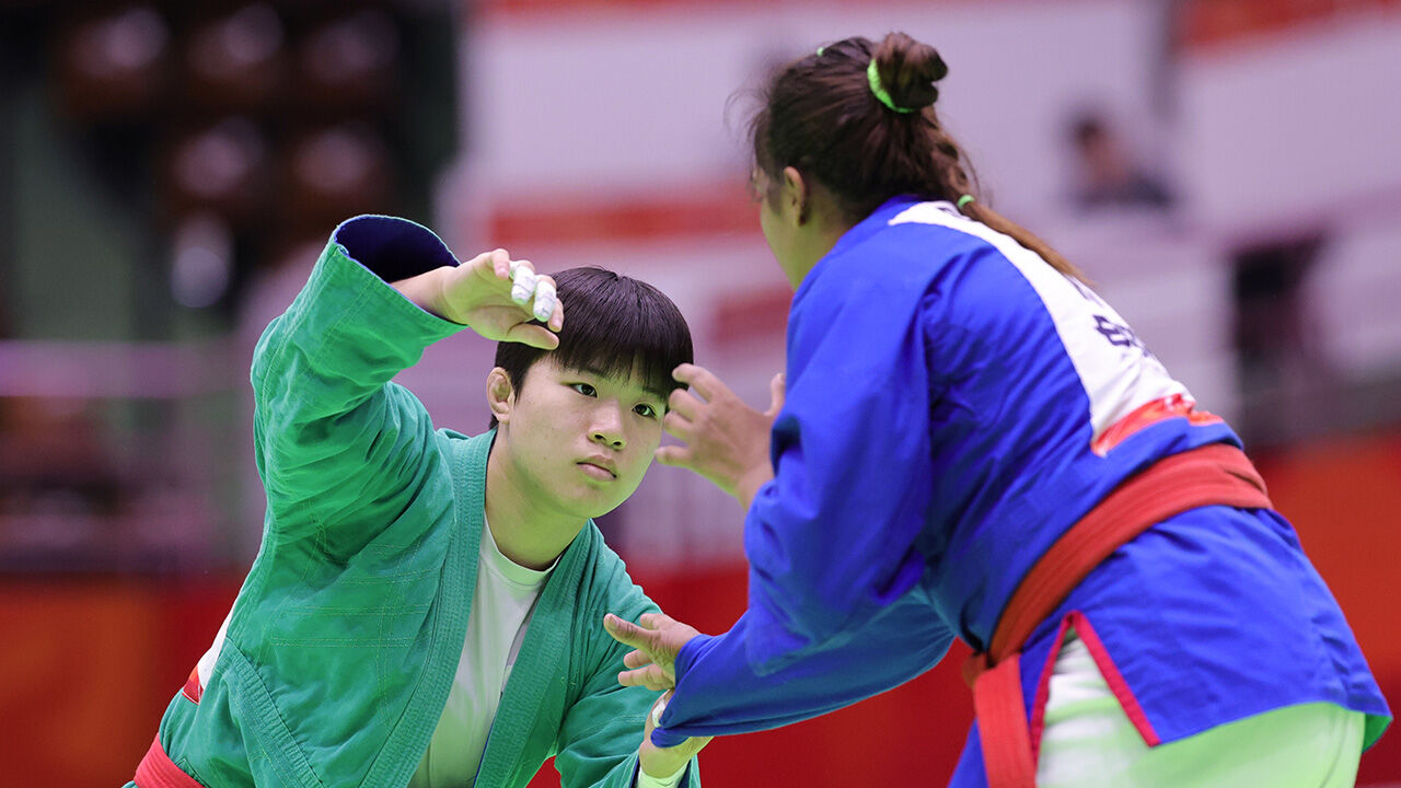 쿠라시 모수민, 여자 78㎏급 은메달…종주국 우즈베크에 막혀