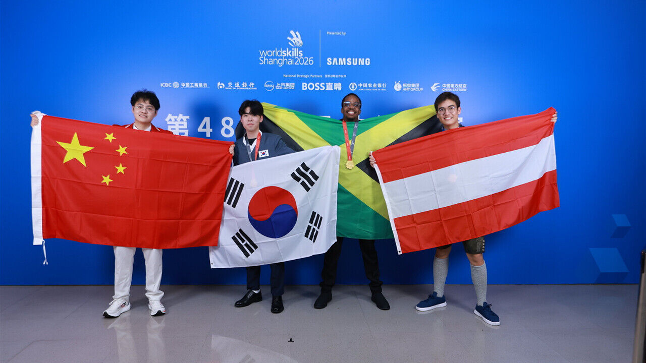 Medalists of the 48th Shanghai WorldSkills Competition