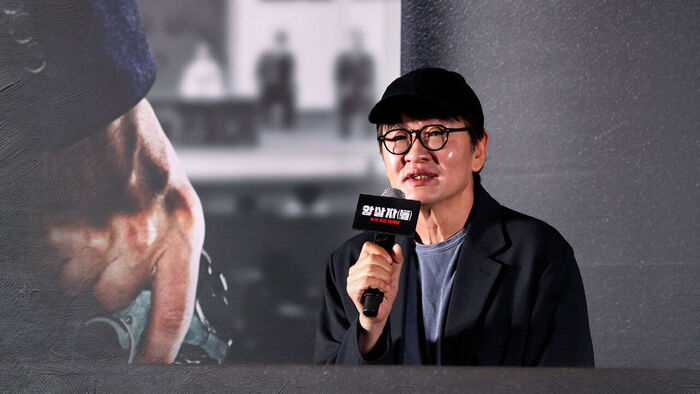 "암살자(들) 감독 국감 나와야"&hellip;"창작의 자유 침해"