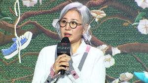 '작가 최초' 김은숙, 서울드라마어워즈 골든버드상 수상