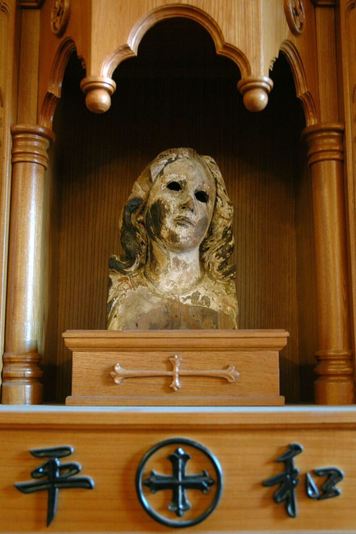 The atomic-bomb-surviving Maria statue at Nagasaki Urakami Cathedral (Photo: Yonhap News)