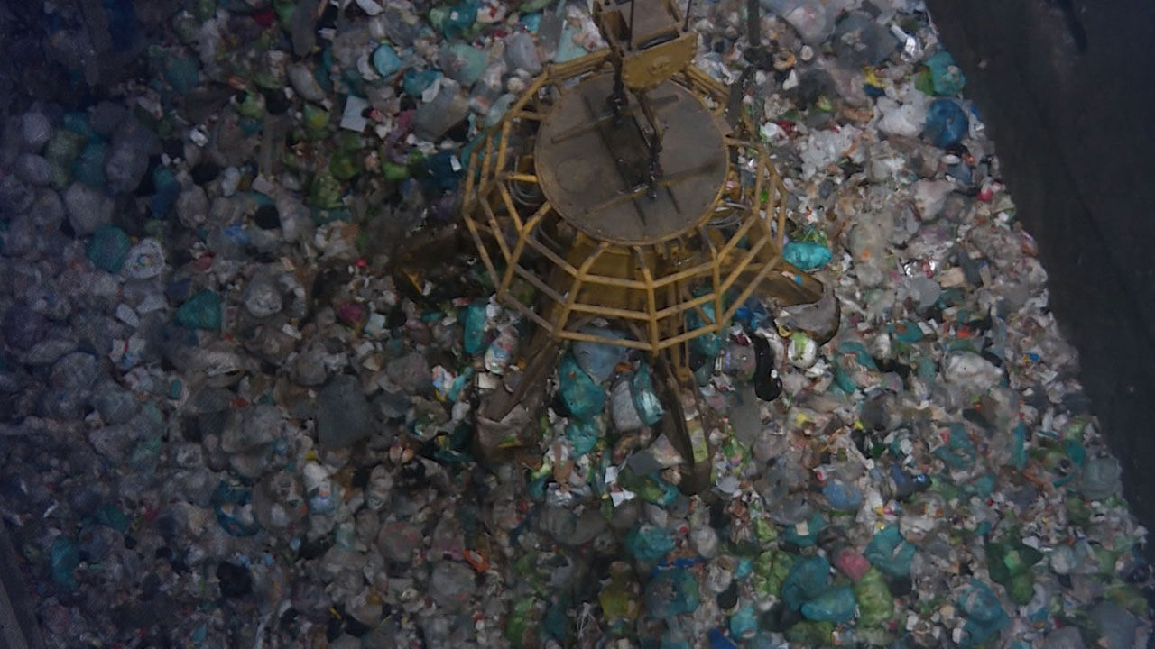 Cement factory burning trash..Over half exceed hazardous substance limits