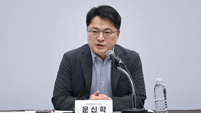 경제성장수석에 문신학 현 산업통상부 차관