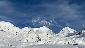 8 More Bodies Recovered from Nepal Avalanche Site, Death Toll Rises to 15