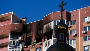 Russia Warns Foreigners to Leave Kyiv, Pledges Massive Military Strikes