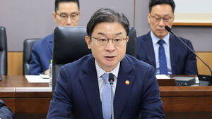이억원 "AI활용 해킹 가능성&hellip;금융권 최고수준 경각심 가져야"
