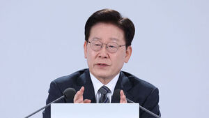 President Lee Vows to Keep Promise to Escape 'Real Estate Speculation Republic'