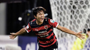 Pohang's Hwang Seo-woong Wins First 'Young Player of the Month' After Scoring Debut Goal