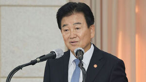 정동영 통일부 장관이 7일 서울 종로구 남북회담본부에서 열린 외교통일위원회 국정감사에서 기관 보고를 하고 있다. (사진=연합뉴스)