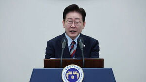 이재명 대통령이 7일 청와대에서 열린 재일본대한민국민단 창단 80주년 기념 간담회에서 환영사를 하고 있다.