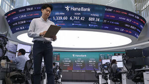 KOSPI Mixed in the 6,700s Despite Samsung Electronics' 100 Trillion Won Operating Profit Era