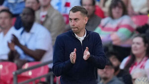 English FA Suspends Southampton Manager for 6 Weeks and Fines Him Over "Spygate"