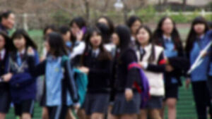 "Mom Is 'Neulkkukeu'": Growing 'Language Gap' Between Generations Puzzles Adults