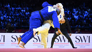 Judoka Lee Hyun-ji Wins Gold at World Championships, Wipes Away Asian Games Tears