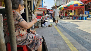Heat-Related Illness Patients Down 9%, But Deaths Up 24%... Elderly Over 80 Hit Hardest