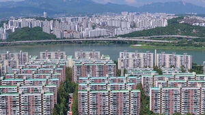 Seoul Apartment Prices Rise for 87 Consecutive Weeks Driven by 'Survival Buying' Amid Jeonse and Wolse Crisis