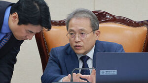 Science and ICT Committee Chair Song Ki-heon: "Broadcasting Commission Must Consider Support for Public Media"