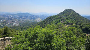 Presidential Security Service to Fully Open Southwestern Bugaksan Trail After 59 Years