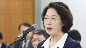 Choo Mi-ae: "President Lee's 'Living in Luxury' Post Was Not Aimed at Me"