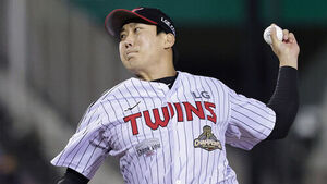 LG and Doosan Announce Wild Card Roster... LG's Son Ju-young Left Out in the End