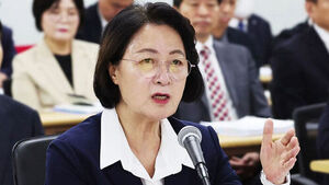 "Not Just Pro-Yoon, but Unfit for Public Office": Choo Mi-ae Launches Fierce Attack