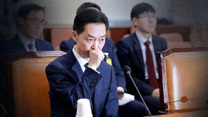 Kim Ji-yong Calls Yoon Suk Yeol "No. 1 Political Prosecutor"... PPP Slams Him as "Opportunist"