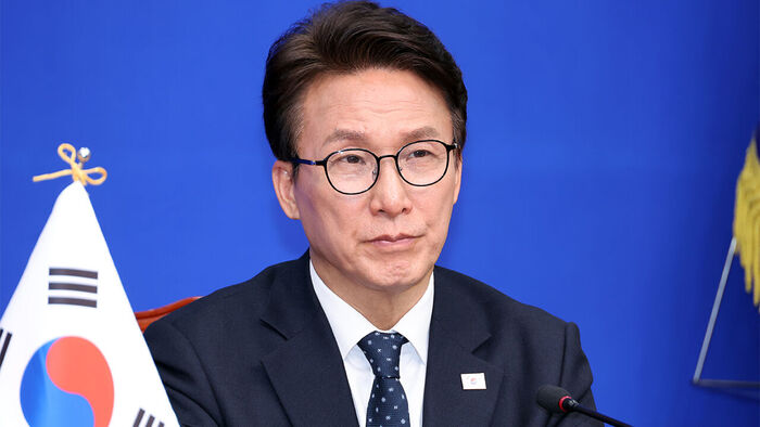 김민석, '조희대 탄핵 추진' 논의 공식화