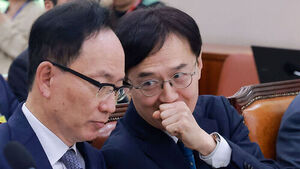 Seoul High Court Chief on Claims Over Suspended Trials for President Lee: 'Based on Constitutional Provision'