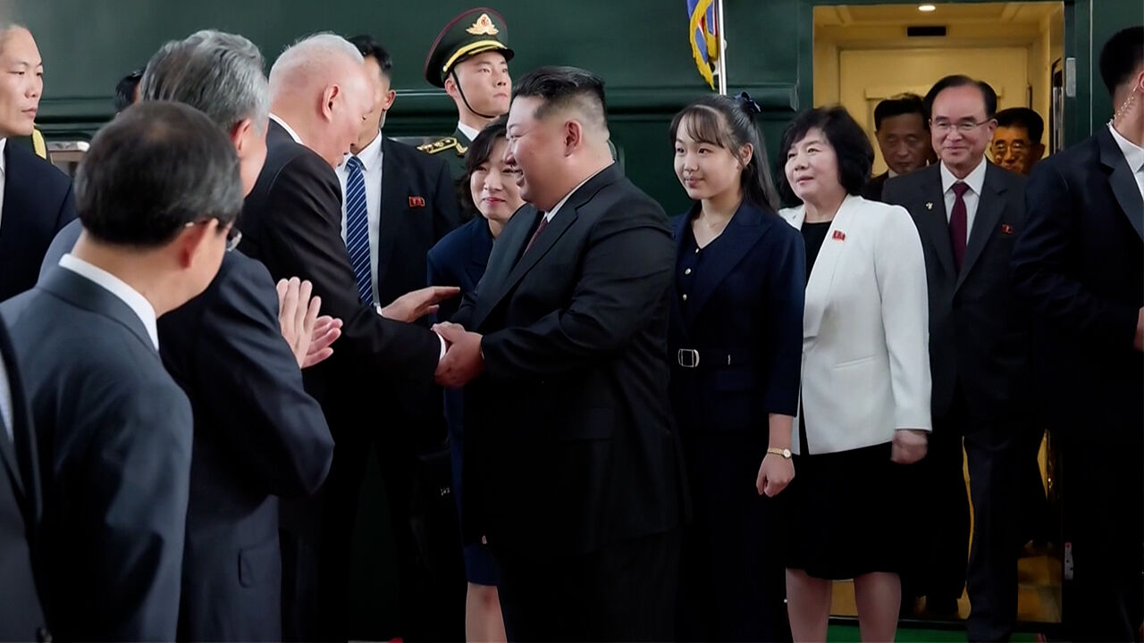김정은 방중…오늘 신압록강대교 통해 단둥 도착