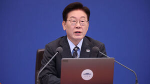 이 대통령, 유럽 상황에 "근본적 원인은 저성장&hellip;반면교사 삼아야"