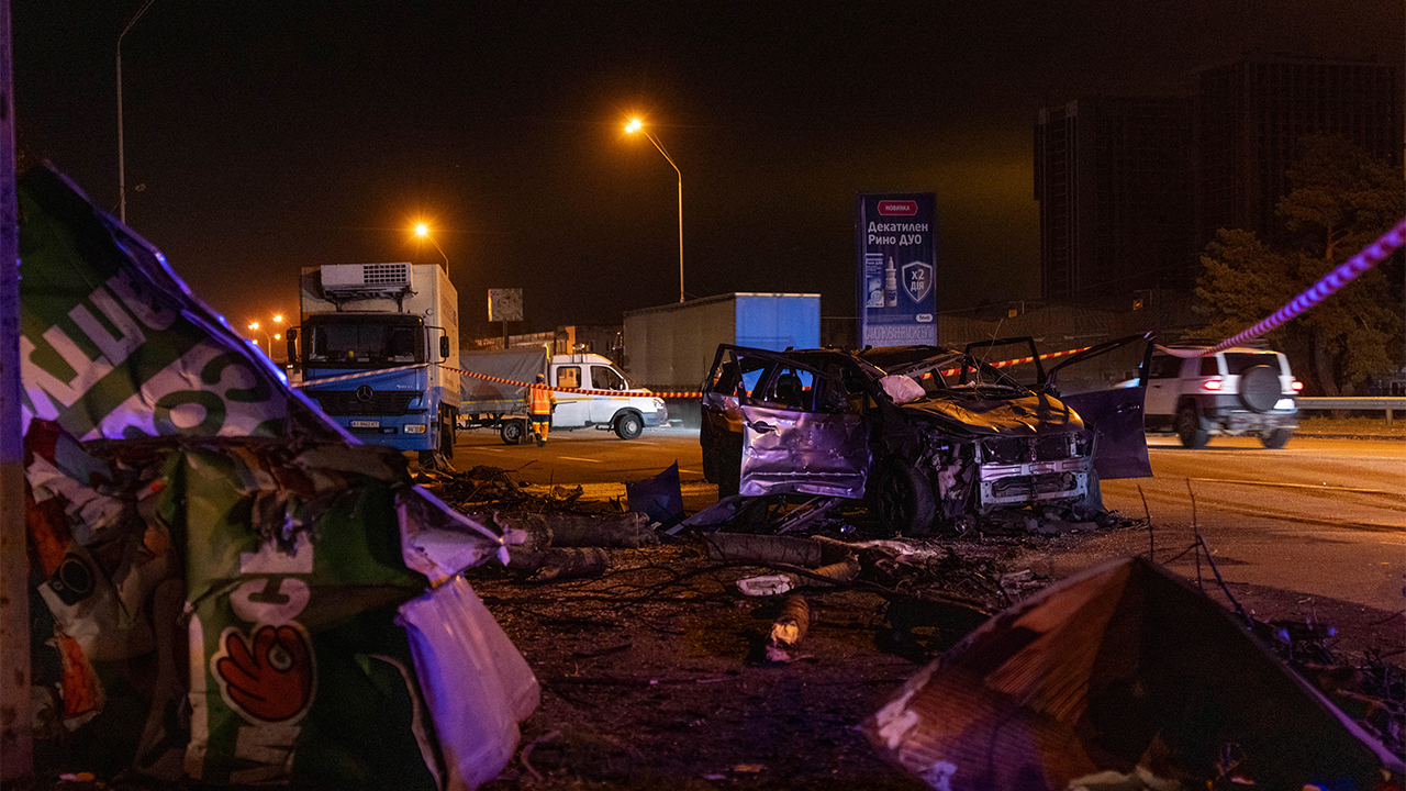 Russia and Ukraine Enter Local Truce, but Attacks on Kyiv Continue