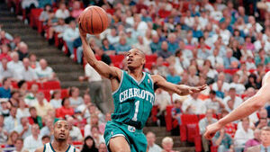 Muggsy Bogues, NBA's Shortest Player Ever at 160cm, to Have Jersey Retired by Charlotte