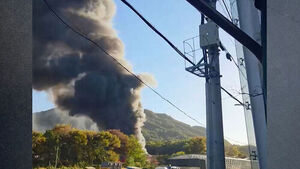 Despite Repeated Fires, Closely Packed Structures and Useless Fire Facilities