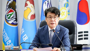 진성준 국회 국방위원장 미국 비자 발급